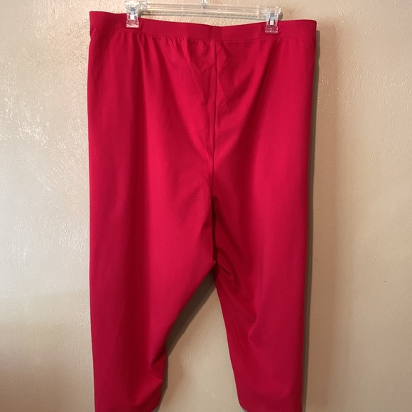 Catherine’s Suprema Collection size 6X red stretchy Capris striped slits - Picture 2 of 5